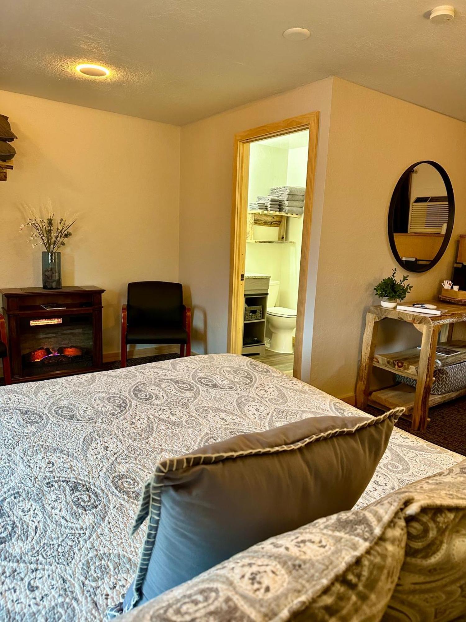 Mountain View Lodge & Cabins هيل سيتي المظهر الخارجي الصورة